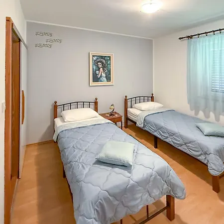Apartment Cvjetko By Interhome Apartment