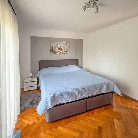 Apartment Cvjetko By Interhome * Rakalj