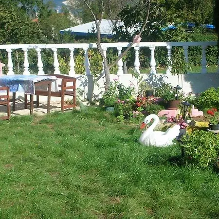 Cvjetko By Interhome *