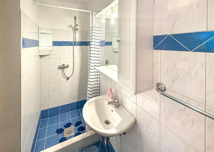 Cvjetko By Interhome *