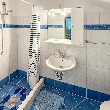 Apartman Cvjetko By Interhome